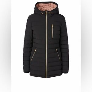 MOOSE KNUCKLES Black Puffer Jacket